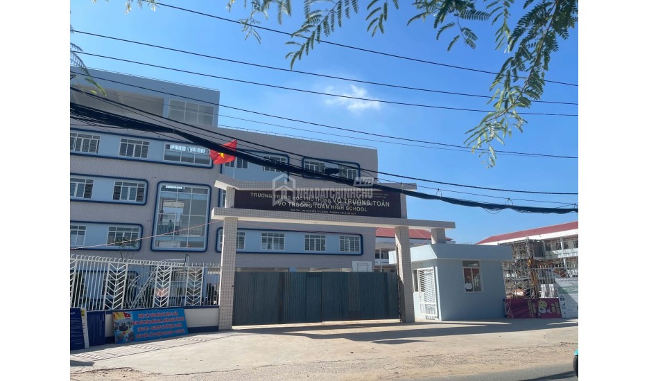 Bán nhà Lê thi Riêng q12 [ 4 x17 ] 4 tấng 4,8 tỷ