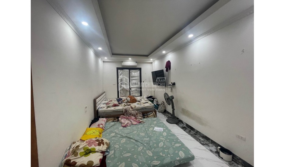 Ngõ thông Đức Giang 8 tỷ 55m ô tô qua nhà