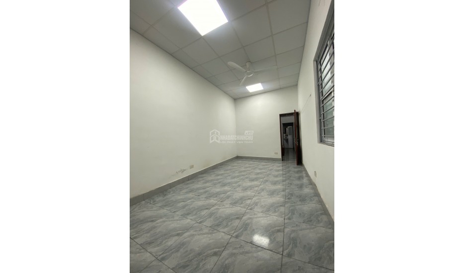 Cho thuê nhà riêng biệt 48m mặt ngõ rộng Đường Giáp Hải- Đa Tốn, ngõ 2 oto tránh nhau.