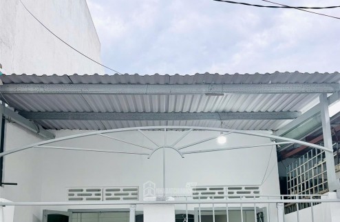 BÁN GẤP LÔ ĐẤT TẶNG NHÀ CẤP 4 TẠI KĐT TÁI ĐỊNH CƯ ĐẤT LÀNH VĨNH THÁI NHA TRANG – DIỆN TÍCH 64M² ĐƯỜNG Ô TÔ 5M CÁCH PHONG CHÂU 80M SÁT CÔNG VIÊN VÀ