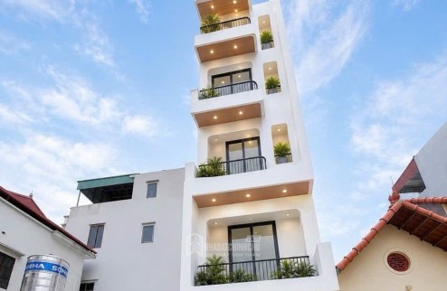Nhà mới Thạch Bàn 10 tỷ 45m ô tô gara, sổ đỏ Long Biên