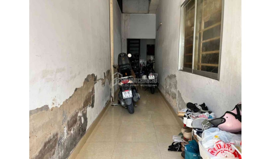 Bán đất tặng nhà - Huỳnh Tấn Phát 136m2 1 tầng, nở hậu 6,75m - 60m ra mặt tiền, chỉ 7.9 tỷ