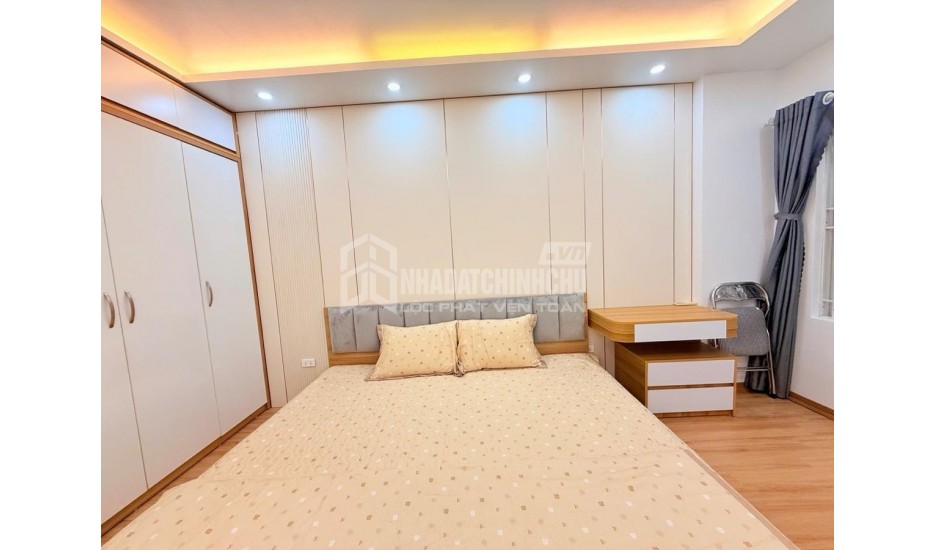 NHÀ ĐẸP GẦN KIM MÃ – GIANG VĂN MINH | 34M² x 4 TẦNG | Ở – VĂN PHÒNG – KINH DOANH