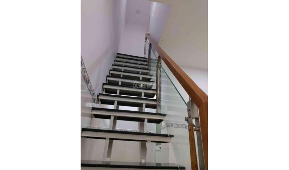 Bán nhà trệt lửng sát CVPM Quang Trung Q12 51m2 hẻm 5m chỉ 3.25tỷ