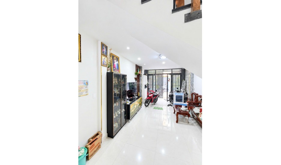 Bán nhà hẻm xe hơi thông Nguyễn Văn Khối Gò Vấp 45m2 chỉ  3.3 tỷ