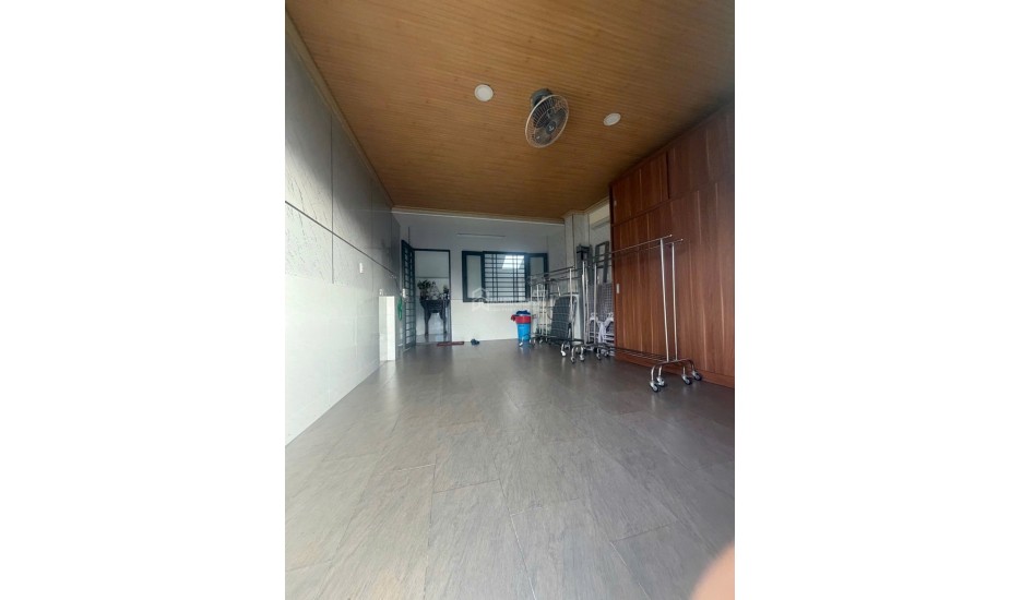 MẶT TIỀN KINH DOANH SÁT CHỢ VẢI TÂN BÌNH. GIÁ 18 tỷ