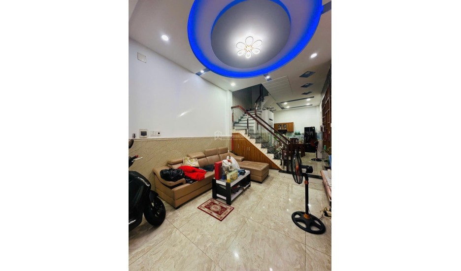 CHỦ HẠ GIÁ 300 TRIỆU – NHÀ 4 TẦNG, 4PN, Ô TÔ NGỦ TRONG NHÀ, HẺM THÔNG 5M, SỔ HỒNG HOÀN CÔNG ĐỦ – NGAY CV LÀNG HOA GÒ VẤP, CHỈ 6,69 TỶ!