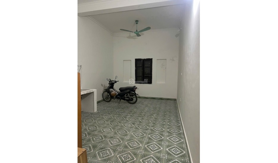 Cần cho thuê nhà 55m2 x 3 tầng ngay ngã 3 Xa La, Hà Đông