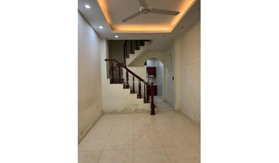 Chính chủ cho thuê nhà số nhà 51 ngõ 115 phố Núi Trúc, Ba Đình, Hà Nội