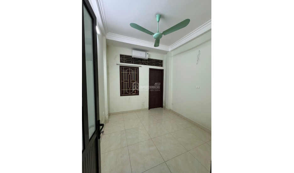 Chính chủ cho thuê nhà số nhà 51 ngõ 115 phố Núi Trúc, Ba Đình, Hà Nội