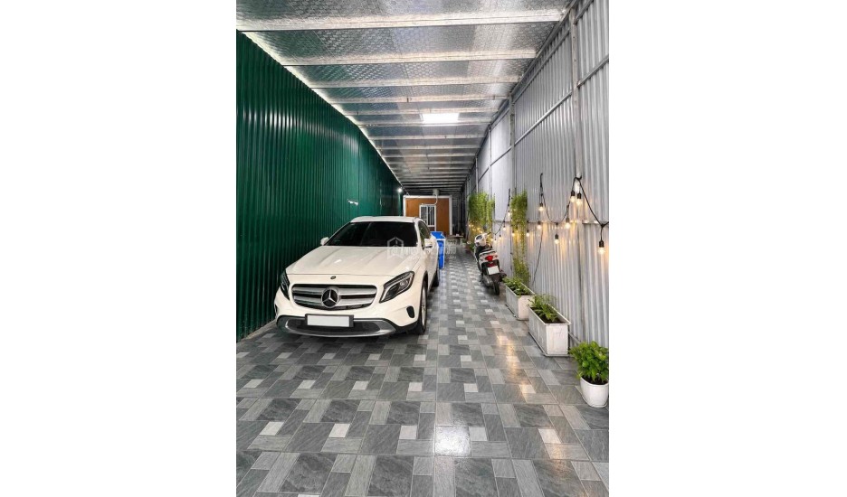 Chính chủ cho thuê nhà cấp 4, diện tích 105m2, ngõ 93 Hoàng Văn Thái, Thanh Xuân