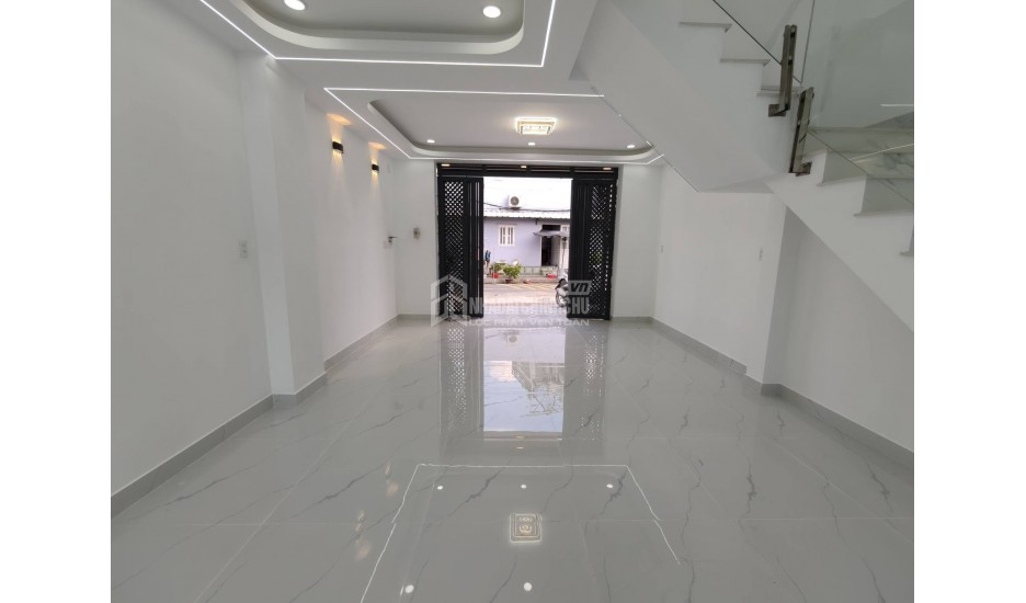 BÁN NHÀ ĐẸP LÊ VĂN KHƯƠNG – GARA Ô TÔ TRONG NHÀ – GIÁ NHỈNH 6 TỶ