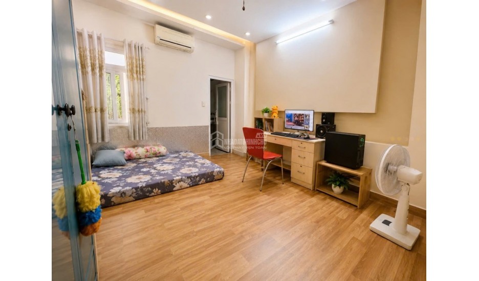 NHÀ 4 TẦNG BTCT – 75M² NỞ HẬU – 5PN 5WC – HẺM Ô TÔ NGUYỄN KIỆM, SÁT BV 175 – NHỈNH 8 TỶ.