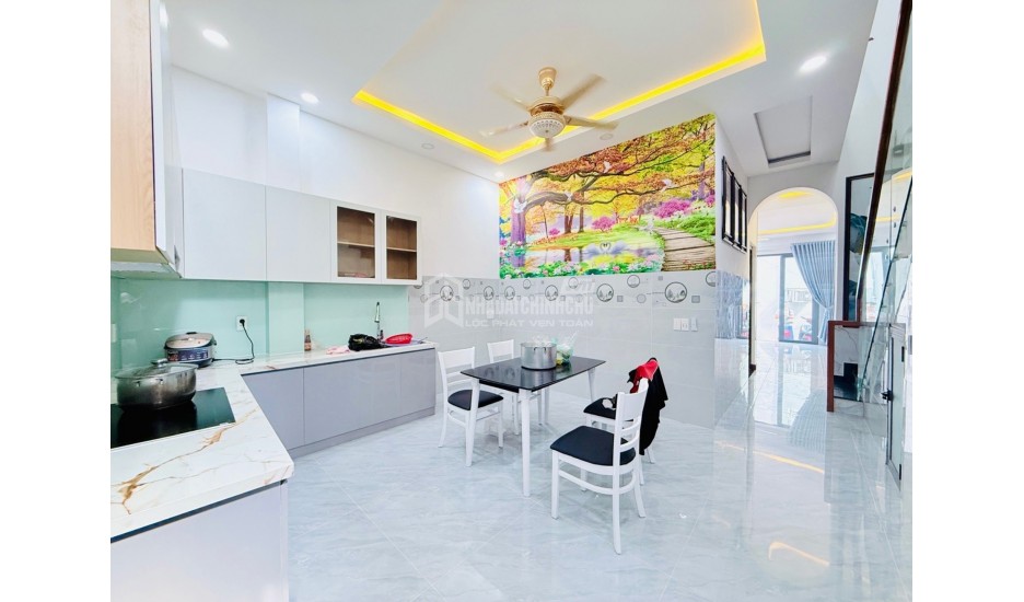 Bán nhà Nguyễn ảnh thủ q12 79 m2 2 tầng ngang 5m chỉ 4 tỷ 3