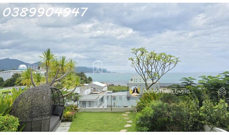 Bán biệt thự 4 tầng 2 mặt tiền view biển ngang hiếm 9,7m, cạnh Đại học Nha Trang, dòng tiền 70tr/th