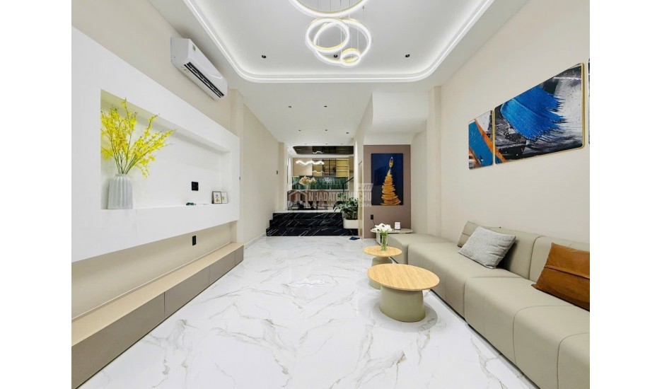 GÒ VẤP – NHÀ ĐẸP NHƯ CĂN HỘ HẠNG SANG – FULL NỘI THẤT XỊN – 4PN 4WC – 3 TẦNG + SÂN THƯỢNG – CHỈ 6,98 TỶ, CHỦ CÒN TL MẠNH!