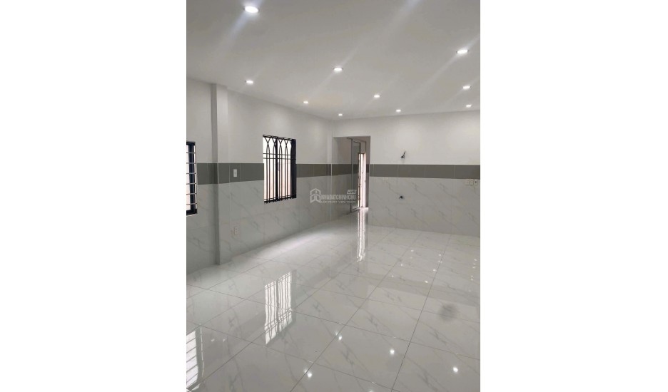 116,7M² – NGANG 5,2M NỞ HẬU – 3 TẦNG, 5PN – HẺM 6M Ô TÔ VÀO NHÀ – CHÍNH CHỦ Ở LÂU ĐỜI – GẦN LOTTE NGUYỄN VĂN LƯỢNG – GIÁ 9,5 TỶ TL!