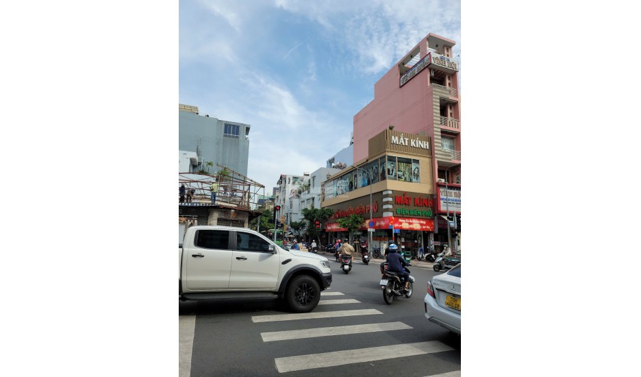 Bán Nhà 2 MT Đẹp Đường 41, Quận 4 – Sát Chợ, Thuận Lợi Kinh Doanh – Sổ Sẵn