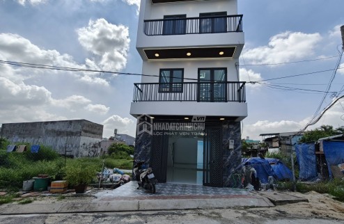 BÁN NHÀ ĐẸP LÊ VĂN KHƯƠNG – GARA Ô TÔ TRONG NHÀ – GIÁ NHỈNH 6 TỶ